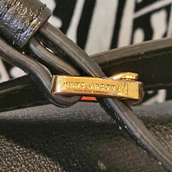 Marc Jacobs New York Classic Black Leather Rider Crossbody bag - Picture 9 of 10